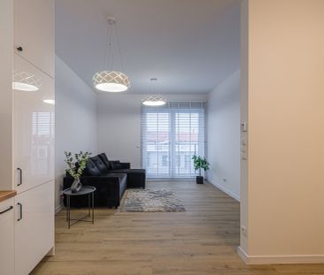 Słoneczne mieszkanie dwupokojowe z balkonem i komórką lokatorską - Фото 6