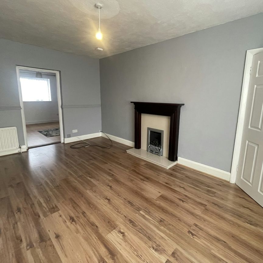 Semi-detached house to rent on - Photo 1