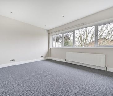 2 bedroom maisonette to rent - Photo 6