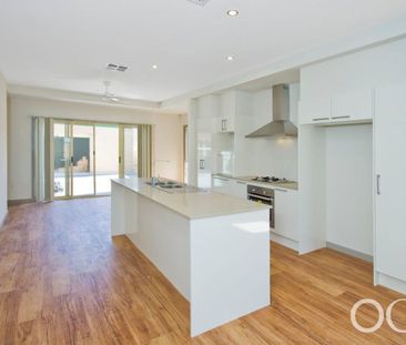 Open the Door To Elevated Living - Photo 3