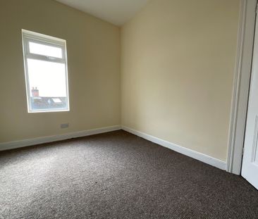 62 Woodvale Avenue, Belfast, BT13 3EX - Photo 1