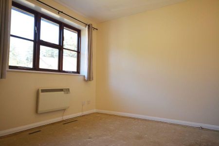 1 bedroom house to rent - Photo 2