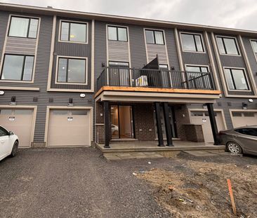 For Lease - 284 Bankside Way, Barrhaven, Ontario - Photo 4
