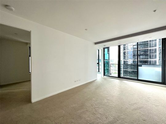 1808/151 City Road - Photo 1