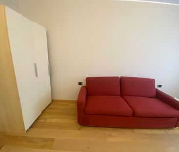 Trilocale in Via Pompeo Marchesi, Milano - Photo 1