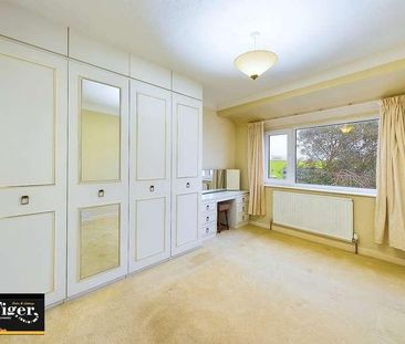 Furlong Crescent, Blackpool, FY3 - Photo 3