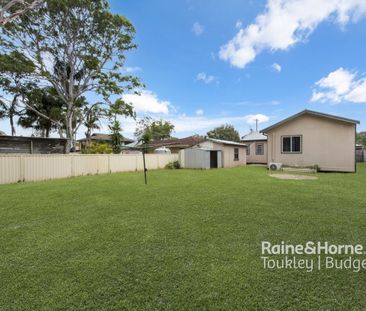 19 Wall Road, Gorokan, NSW 2263 - Photo 6