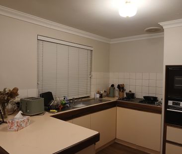 Bassendean - Photo 5