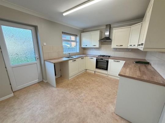 2 bedroom semi-detached house to rent - Photo 1