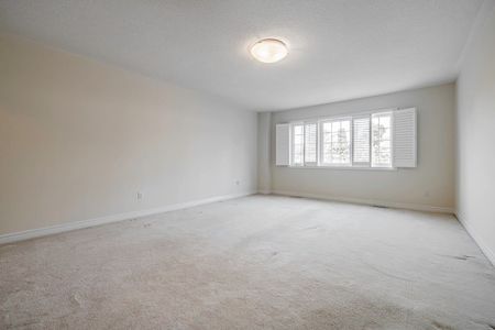 For Lease - 36 Horsham Avenue, Toronto, Ontario - Photo 2