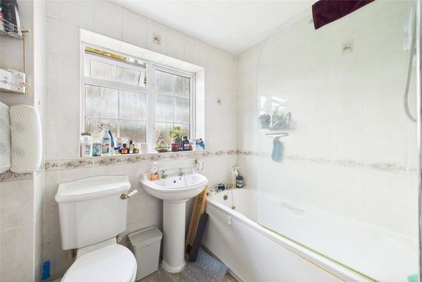 3 bedroom detached house to rent - Photo 1