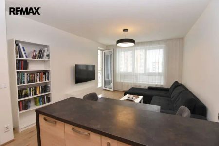 Nabízíme pronájem plně vybaveného bytu, novostavby 2+kk, 62 m - Photo 2