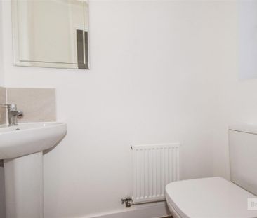 3 bed House - Terraced To Let - Photo 3