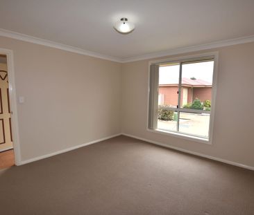 EXECUTIVE & SPACIOUS UNIT LIVING - Photo 3