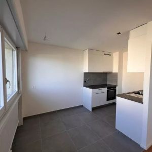 Joli studio au 3ème étage - Photo 2