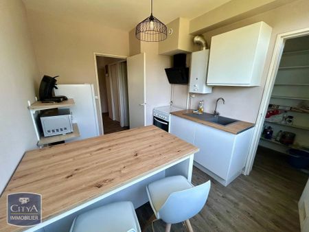 Appartement à louer 4 pièces 73.15m² - Photo 3