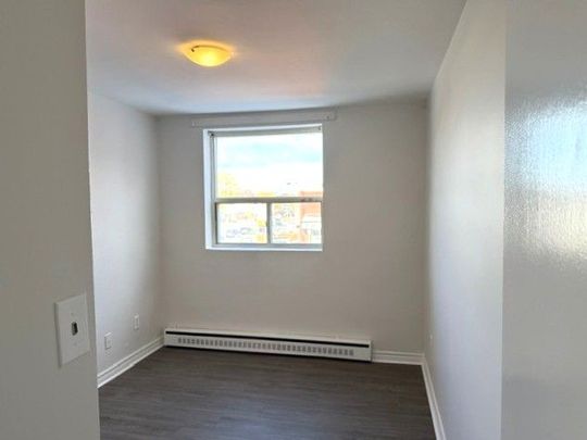 For Lease - 357 Wilson Road Unit# 218, Oshawa, Ontario - Photo 1