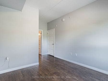 For Lease - 35 Kingsbury Square Unit# 222, Guelph, Ontario - Photo 3