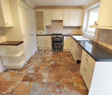 3 bedroom semi-detached house to rent - Photo 4
