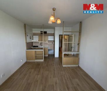 Pronájem bytu 1+kk, 35 m - Fotografie 1