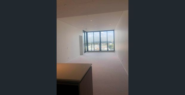 2 Bed, 2 Bath, 1 Study, 1 Parking: Next to Green Square Train Station - Photo 1