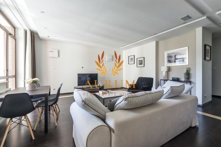 Warszawa, Wilanów, Sarmacka - Zdjęcie 2