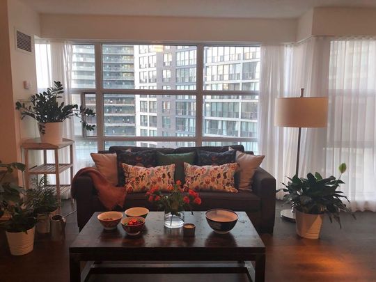 For Lease - 11 St Joseph Street Unit# 1201, Toronto, Ontario - Photo 1