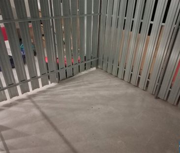 Wunderschöne 2-Zimmer-Wohnung mit Garten: Natur und Moderne vereint - Photo 2