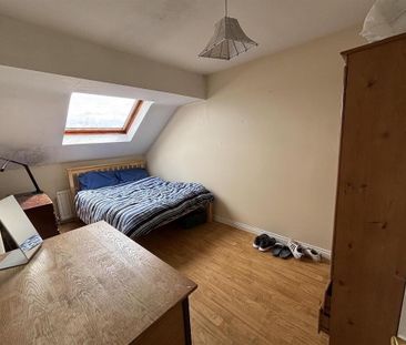 32 Fitzwilliam Square, Rugby Avenue, Belfast, BT7 1JH - Photo 3