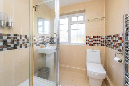 Hemingford Road, Cheam, SM3 - Photo 5