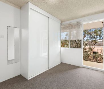 East Facing Two-Bedroom Apartment - Photo 1