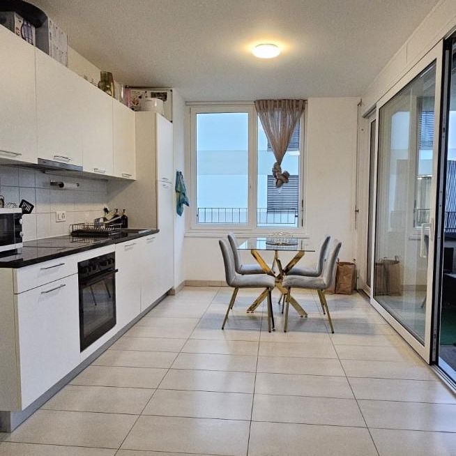 Appartement de 2.5 pièces au rez-de-chaussée - Photo 1