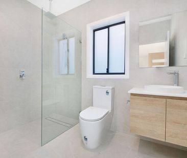 FEELS LIKE HOME - NEAR NEW VILLA STYLE LIVING - Photo 4