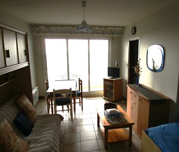 Location Appartement 1 pièce 30m² - Photo 2