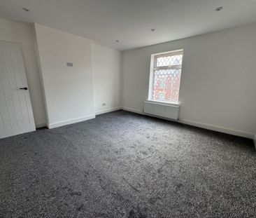 2 Bedroom Terraced House - Photo 1