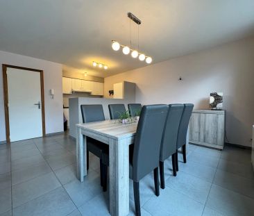 Instapklaar appartement met 2 slaapkamers en garage te Torhout - Photo 4