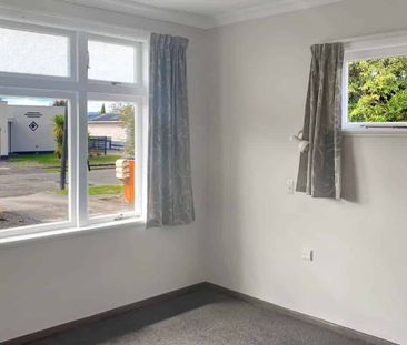 Cozy renovated house great location. - Photo 5