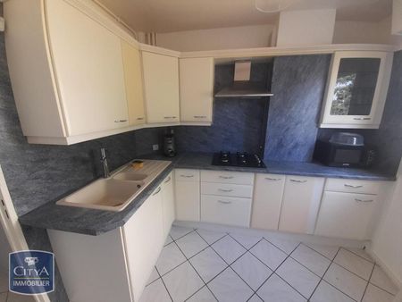 Location Appartement 4 pièces 75m² LIMOGES 87000 - Photo 4
