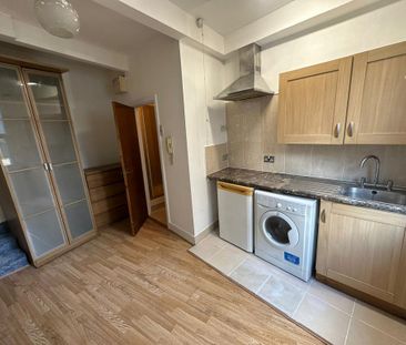 Studio to rent - Photo 3