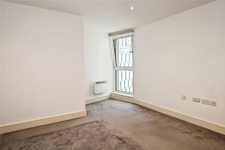 Hardwicks Square, London, SW18 4LP - Photo 3