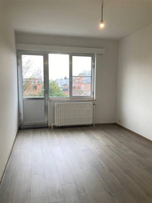 Appartement te huur - Photo 1