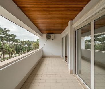 Apartamento T3 para arrendar sem móveis, em condomínio no Estoril - Photo 1