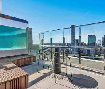 Premium Furnished 2-Bedroom Apartment in Lucid — Inner-City Luxury ... - Photo 4