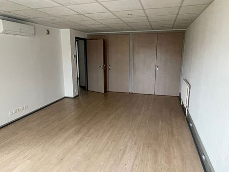 Location bureaux 5 pièces, 174.00m², Bourg-en-Bresse - Photo 4