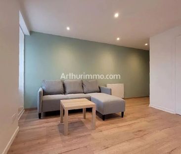 Location Appartement 1 pièces 27 m2 à Lons-le-Saunier - Photo 4