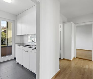 Rent a 3 rooms apartment in Erlenbach - Photo 4