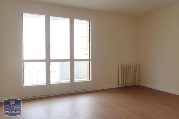 Location Appartement 2 pièces 45m² CHAMBERY 73000 - Photo 1