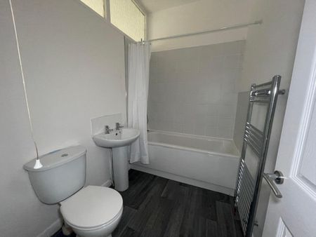 To Let : Ezard Street , Stockton On Tees , TS19 0BZ - Photo 5