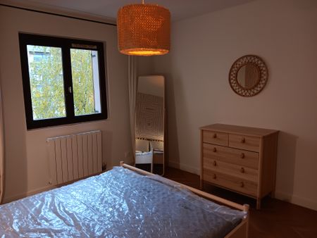 CHAMBERY T2 Meublé – réf 519 - Photo 2