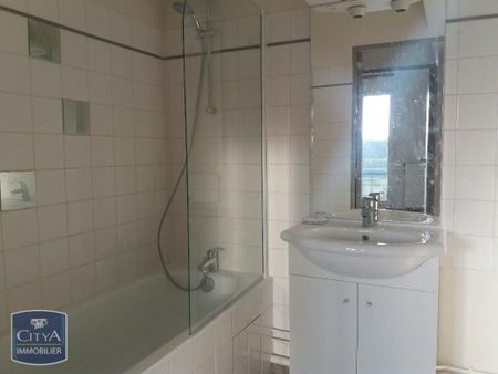 Location Appartement 2 pièces 54m² CHATEAUROUX 36000 - Photo 4
